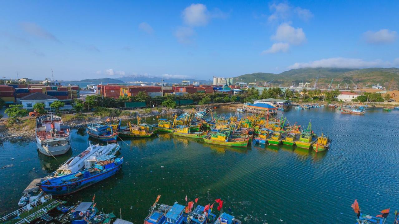Th Quy Nhon Hotel Exterior foto